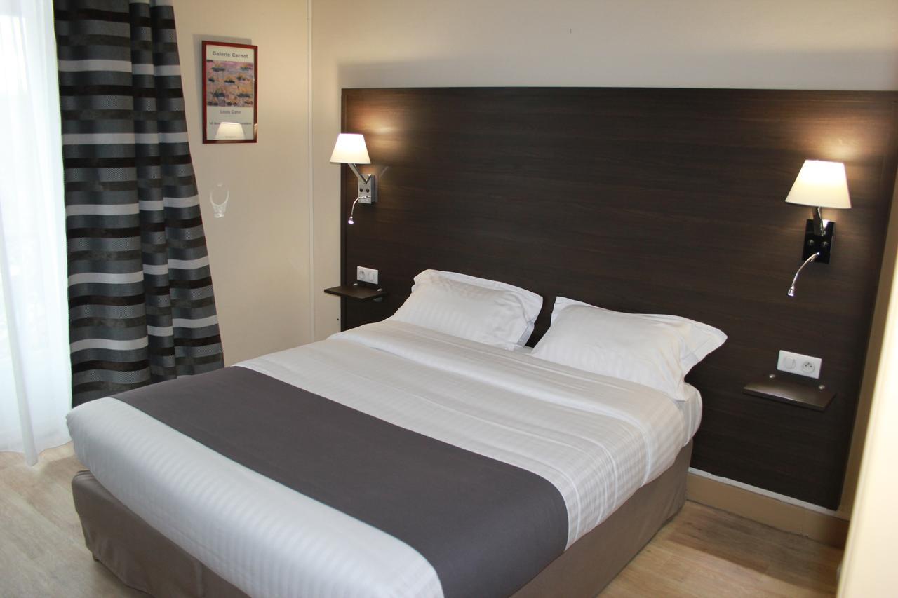 Hotel Univers Carpentras Dış mekan fotoğraf