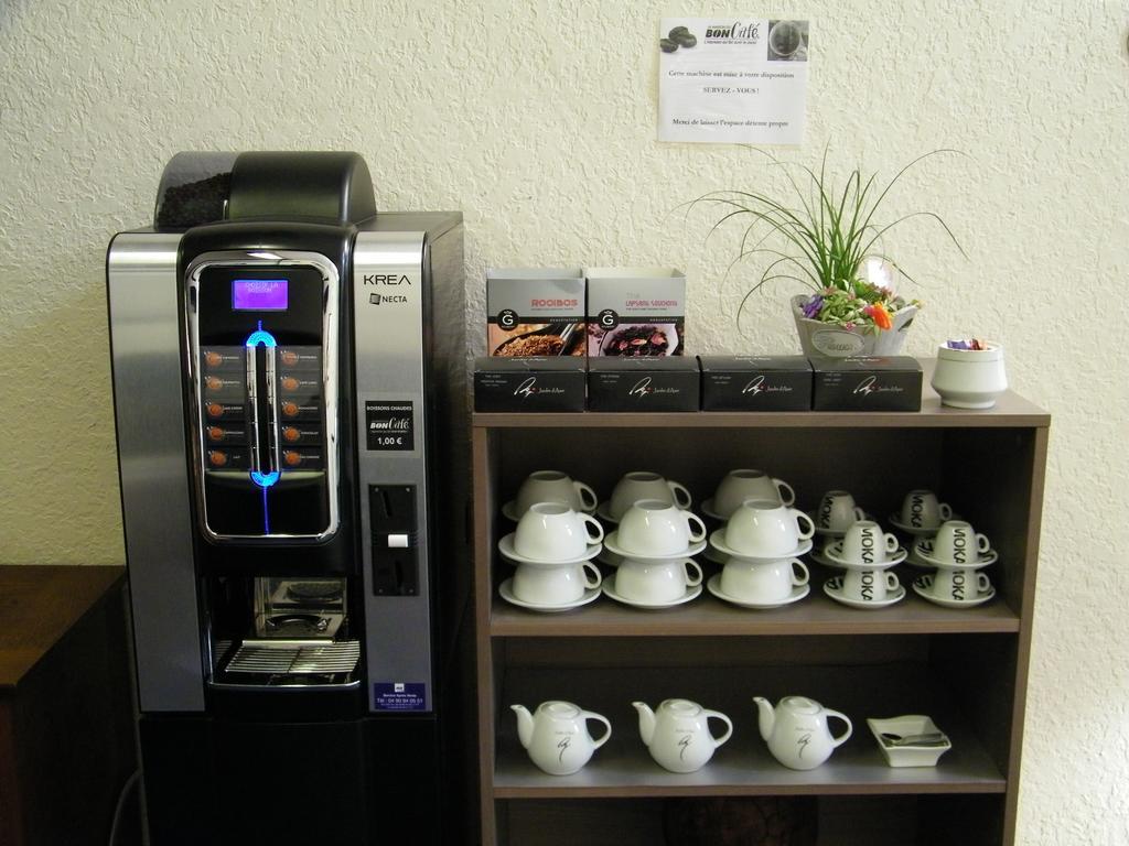 Hotel Univers Carpentras Dış mekan fotoğraf